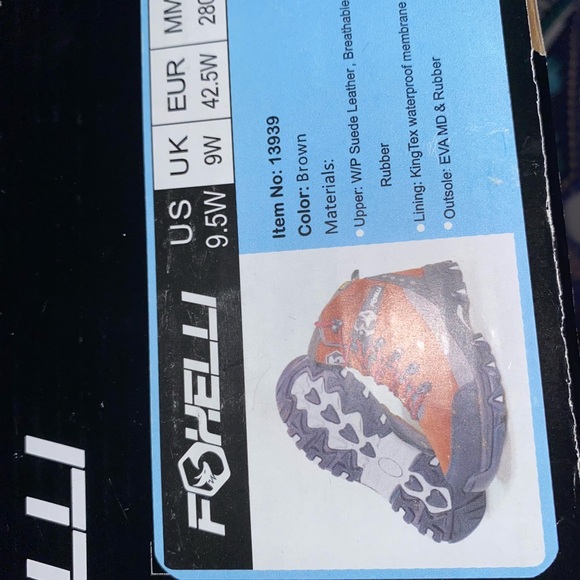 BRAND NEW FOXELLI BOOTS - Picture 3 of 3